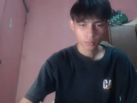 Snapshot of Kyoshi_19 chatting on May 14, 11:39 am Kyoshi 19 online show from May 14, 11:39 am