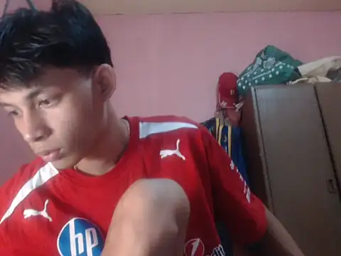Snapshot of Kyoshi_19 chatting on June 27, 8:41 am Kyoshi 19 online show from June 27, 8:41 am
