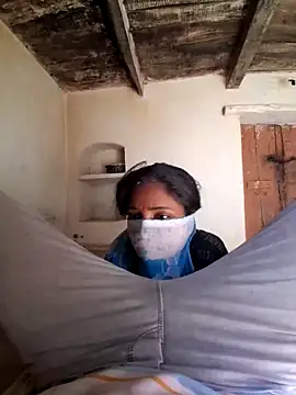 RAYI Queen 3 online show from March 5, 8:10 am