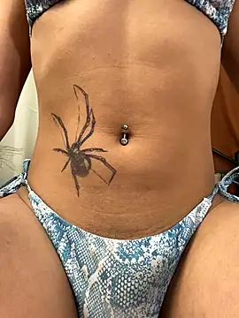 Snapshot of LalexiPorsild chatting on October 15, 2:06 pm LalexiPorsild online show from October 15, 2:06 pm