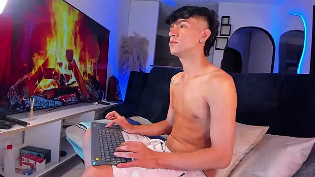 Steven baby69 online show from October 2, 12:50 am