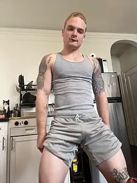 Snapshot of King_Kev_ chatting on June 19, 5:50 pm King Kev online show from June 19, 5:50 pm
