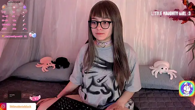 Snapshot of Aurora_blaack chatting on November 10, 6:07 pm Aurora blaack online show from November 10, 6:07 pm