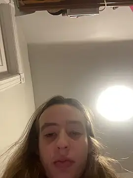 Snapshot of SeccySerena chatting on January 9, 10:33 pm SeccySerena online show from January 9, 10:33 pm