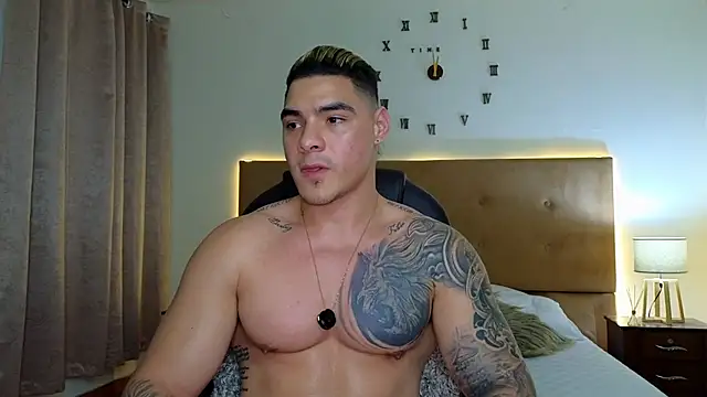 Snapshot of Steven_Velez chatting on October 30, 12:45 am Steven Velez online show from October 30, 12:45 am