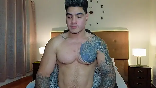 Steven Velez online show from March 11, 1:33 am