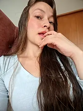 anita toro  online show from March 11, 4:13 pm