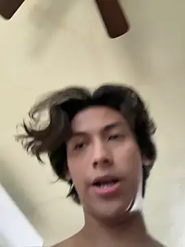 EmilianoPerex online show from January 14, 8:03 pm