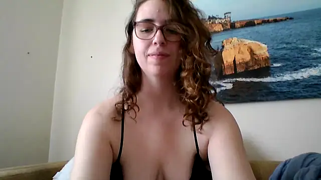 sweetsocalgirl online show from March 6, 9:22 pm