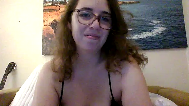 sweetsocalgirl online show from May 21, 2:40 am
