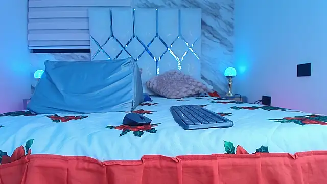 cataleya ebony  online show from December 5, 3:04 am