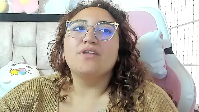 charlloteevans X online show from September 17, 4:08 pm