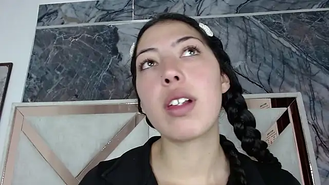 malejahotcs01 online show from December 5, 2:25 pm