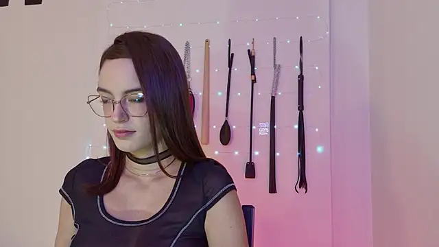 nina kink online show from August 2, 7:45 pm