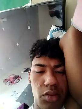 Snapshot of Lale-Adrian chatting on November 23, 1:55 pm Lale-Adrian online show from November 23, 1:55 pm