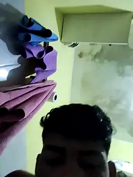 Snapshot of Lale-Adrian chatting on November 27, 12:56 am Lale-Adrian online show from November 27, 12:56 am