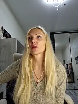 Monna online show from December 4, 2:37 pm