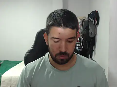 Axel11113 online show from November 25, 2:33 am