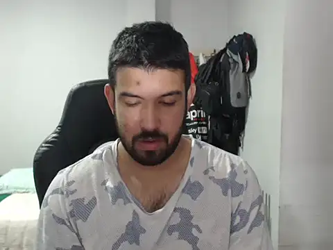 Axel11113 online show from December 1, 2:05 am