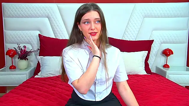 Snapshot of JessicaJewells chatting on November 8, 6:51 pm JessicaJewells online show from November 8, 6:51 pm