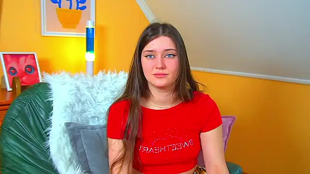 JessicaJewells online show from February 22, 6:24 am