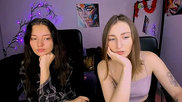 eva smiith  online show from December 3, 6:43 am