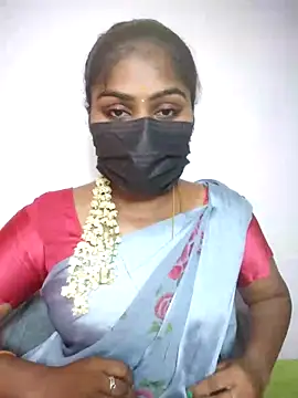 Snapshot of Tamil_Princess12 chatting on April 16, 7:03 pm Tamil Princess12 online show from April 16, 7:03 pm