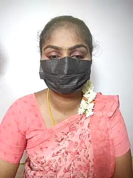 Snapshot of Tamil_Princess12 chatting on May 2, 6:57 pm Tamil Princess12 online show from May 2, 6:57 pm