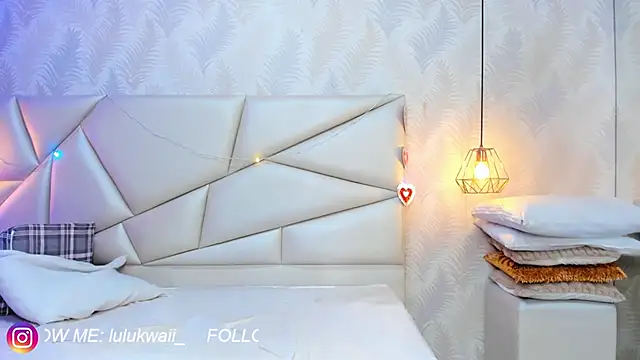 lulukawai16 online show from February 13, 7:10 pm