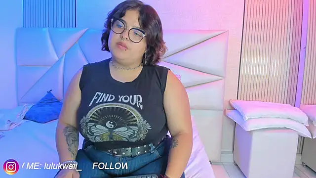 lulukawai16 online show from April 21, 7:06 pm