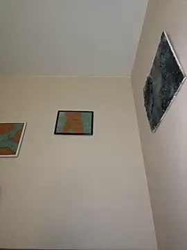 Snapshot of Bambi-Live chatting on November 16, 7:08 pm Bambi-Live online show from November 16, 7:08 pm