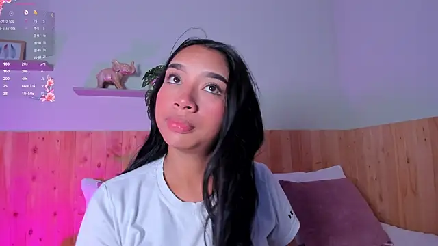 MissPocahontass online show from October 30, 11:44 am