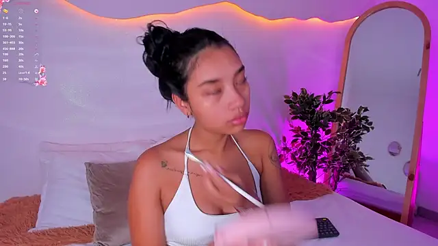 MissPocahontass online show from November 11, 11:43 am