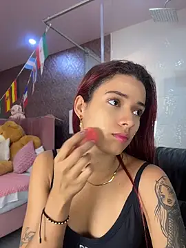 amber sparkle online show from July 10, 12:41 pm