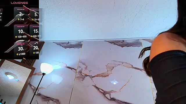 AlyaThompson online show from December 14, 4:29 am