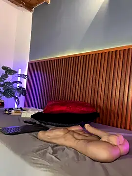 Snapshot of MarilynSmith01 chatting on October 29, 7:37 pm MarilynSmith01 online show from October 29, 7:37 pm