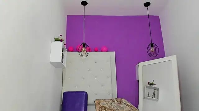 Horny ebonys online show from March 8, 2:04 am