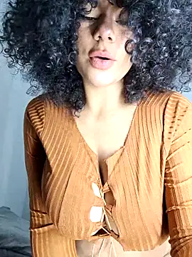 Yerystar online show from October 20, 2:01 am