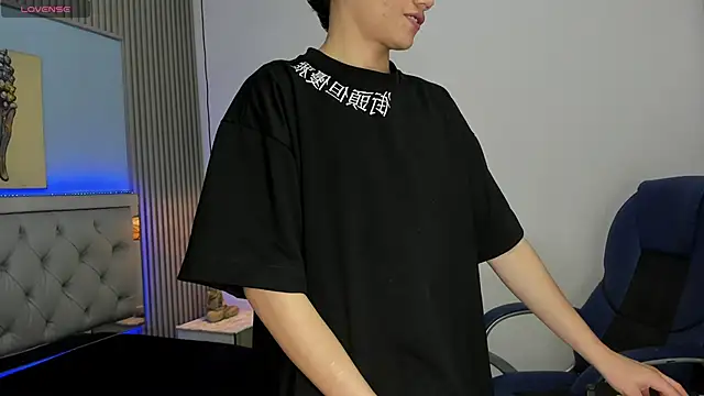SamBlack  online show from May 21, 1:40 pm