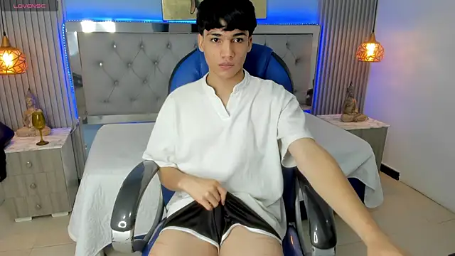 SamBlack  online show from June 5, 12:44 pm