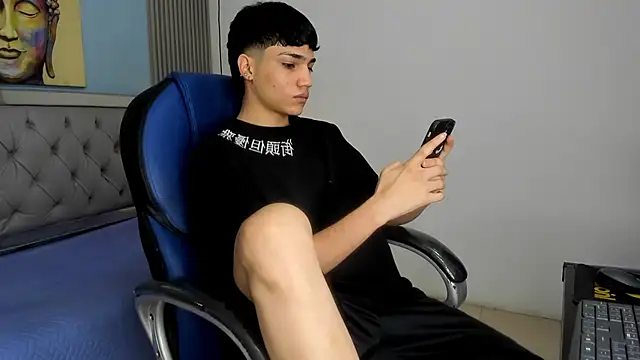 SamBlack  online show from June 13, 3:10 pm
