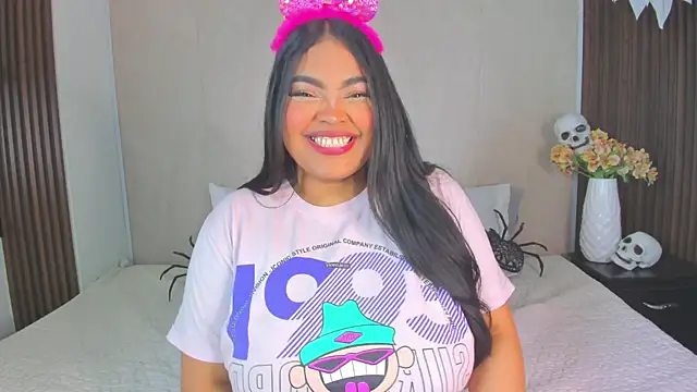 Snapshot of RileyDolly chatting on October 27, 2:59 am RileyDolly online show from October 27, 2:59 am