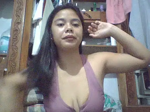 sweet heaven00 online show from March 23, 11:53 pm