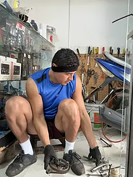 Snapshot of Terra-22cm chatting on February 22, 1:31 pm Terra-22cm online show from February 22, 1:31 pm