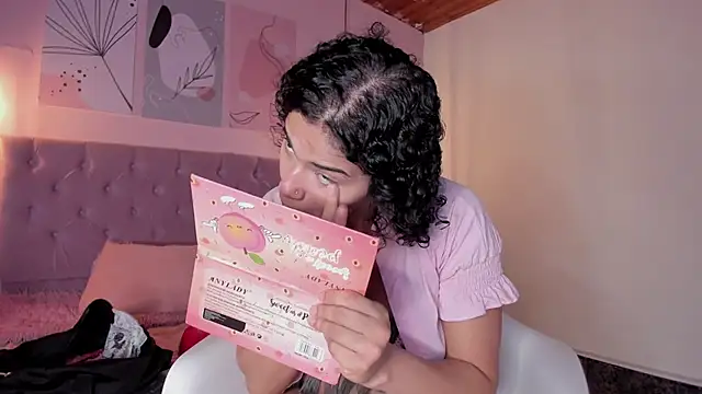 Snapshot of ATENA_JB chatting on September 9, 3:28 am ATENA JB online show from September 9, 3:28 am