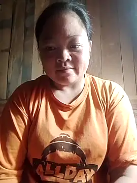 Snapshot of MaySweetb chatting on October 11, 6:34 am MaySweetb online show from October 11, 6:34 am