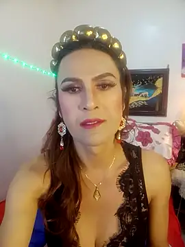 Snapshot of MelaneaHilton chatting on February 18, 2:35 pm MelaneaHilton online show from February 18, 2:35 pm