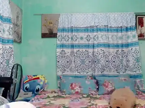 lovelable smile online show from July 7, 11:47 am