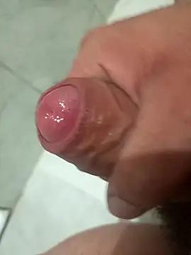 Snapshot of leko8754 chatting on October 12, 4:28 pm leko8754 online show from October 12, 4:28 pm