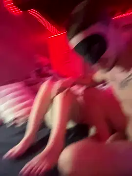 stripadlo online show from November 21, 4:49 pm